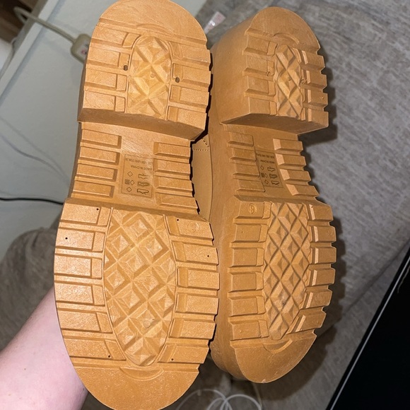 🆕🌿🧡QUPID: TAN Quilted Booties SIZE 8 - Picture 8 of 11